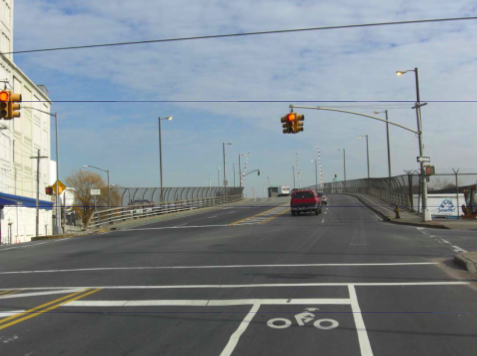 Greenpoint_Bridge_Bike_Lane.png