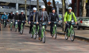 Seattle Mayor Ed Murray, second from right, on a ride to inaugurate Pronto bike-share two years ago. Photo: Seattle Office of the Mayor
