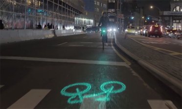 Blaze's "laserlight" projects the image of a bicycle about 20 feet ahead of the rider.