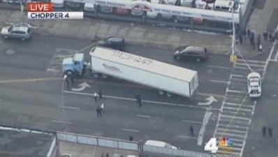 Unlicensed truck driver Mauricio Osorio-Palominos killed 8-year-old Noshat Nahian on Northern Boulevard in 2013. He was charged with third degree aggravated unlicensed operation, which carries a maximum penalty of 30 days in jail and a $500 fine. Image: WNBC via Daily News