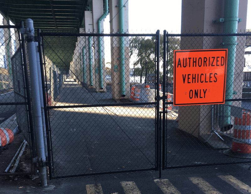 Thou shalt not pass. Photo: Tipster