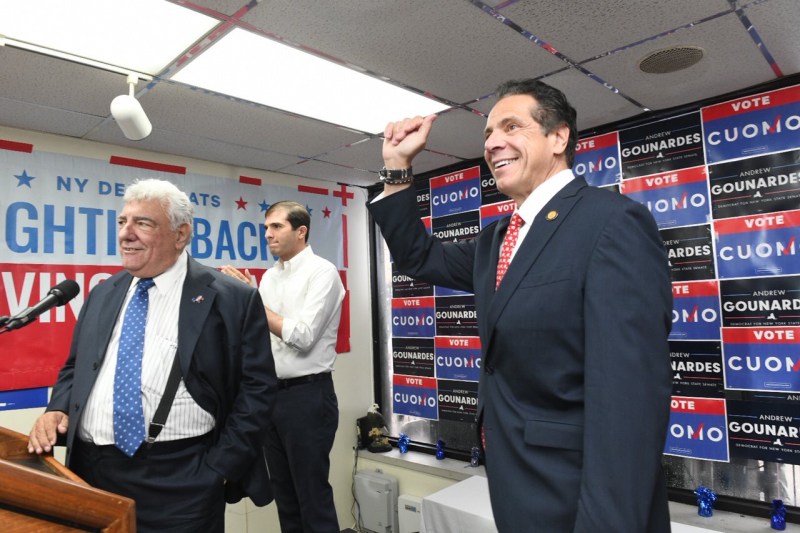 Governor Cuomo in Bensonhurst with Andrew Gounardes and Brooklyn Democratic boss Frank Seddio (podium). Photo: Twitter/Andrew Cuomo