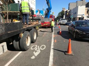 Construction firms must now create a safe, alternative route for cyclists if they block a bike lane — or have their permit revoked. Photo: Gersh Kuntzman