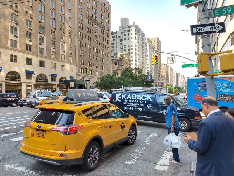 Median, what median? Traffic bound for the Ed Koch/Queensboro Bridge creates nightmarish conflicts at Park Avenue and 59th Street. Photo: Liam Jeffries