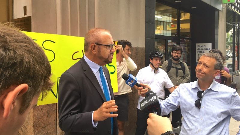 The man Streetsblog readers love to hate, Arthur Schwartz. Our editor, Gersh Kuntzman, will be on his radio show today.