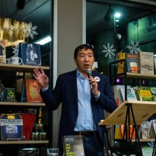 Andrew Yang is one of the most bike-friendly presidential candidates in the 2020 election. Image: Marc Nozell