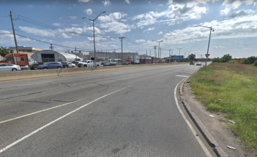 Rockaway Boulevard near JFK Airport, where the crash happened. Photo: Google