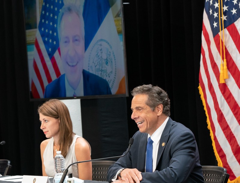 Gov. Cuomo chatted with Mayor de Blasio (background on screen) on Friday. Photo: Governor's office