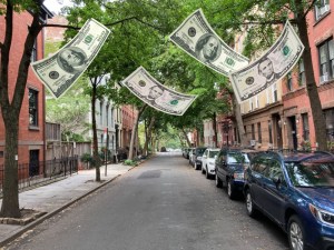 The color of money on Willow Street in Brooklyn Heights. Photo: Henry Beers Shenk