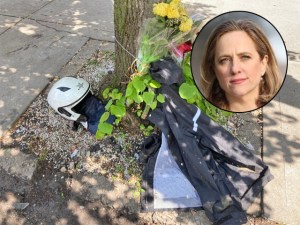 A makeshift memorial on 35th Street for Xing Long Lin. Melinda Katz has declined to prosecute his killer. File photo: Julianne Cuba