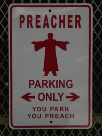 preacher_parking_1.JPG